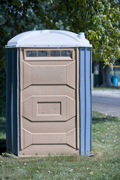 Best Portable restroom trailer rental  in Sauk Rapids, MN